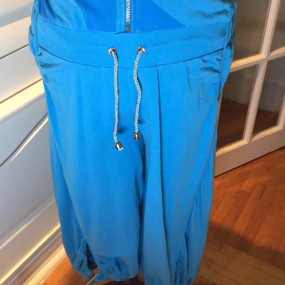 Apple Bottom onesie - Picture 3 of 7